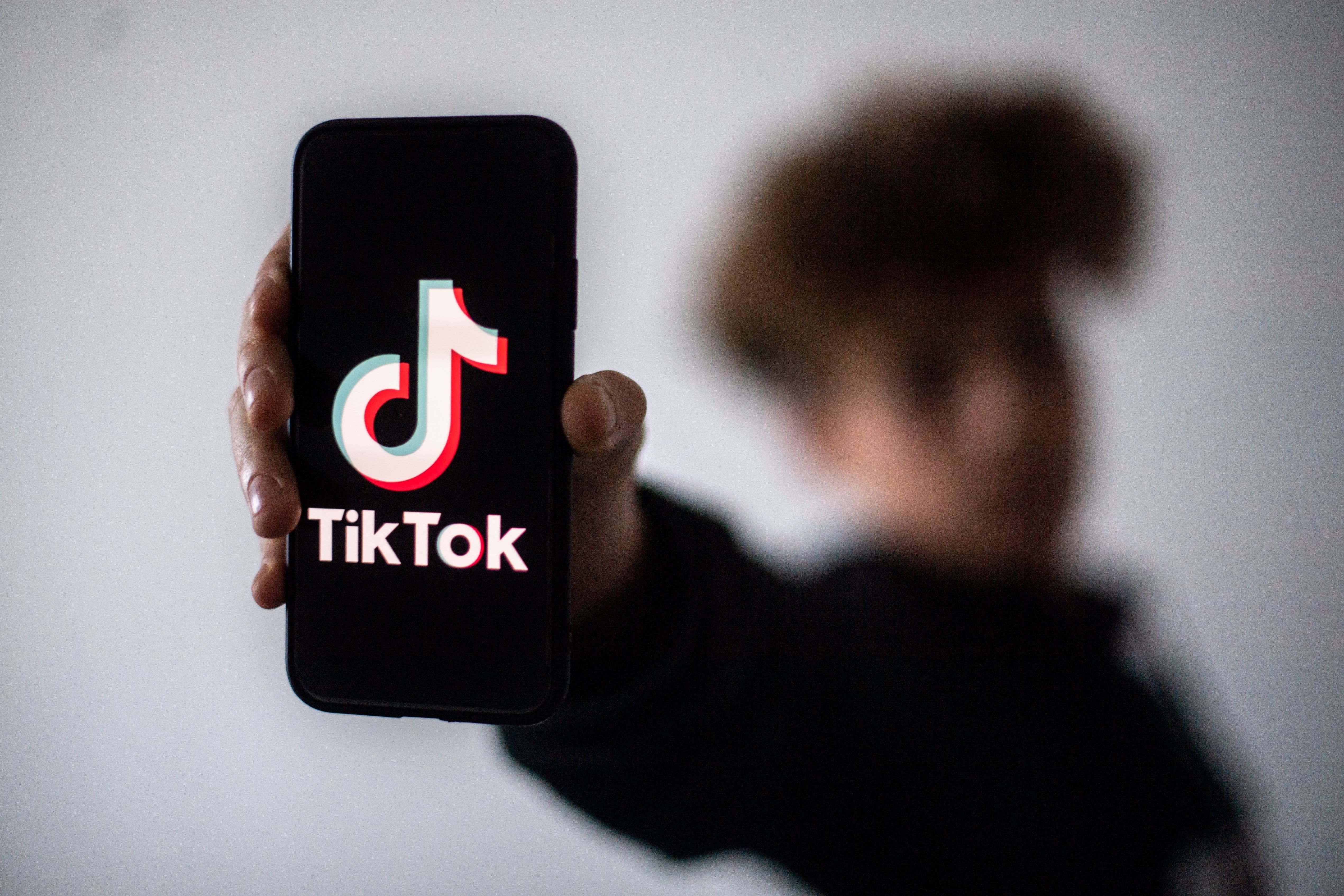 TikTok 下载的流程是什么？ios用户如何下载？